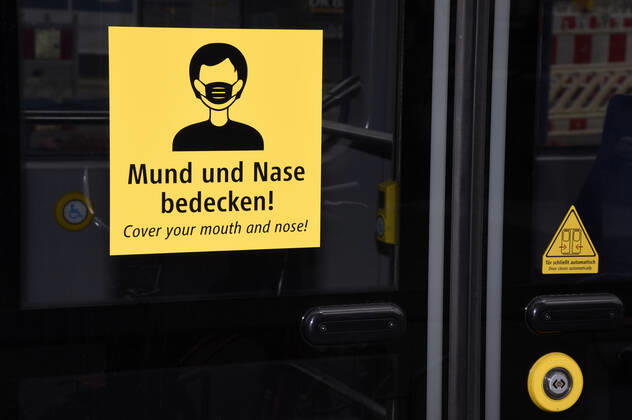 Shop openings after relaxation of corona restrictions Munich, 27 04 2020 Foto:xS.xAdamx xFuturexImage