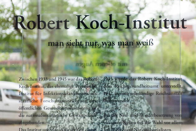 Coronavirus, Impressions from Berlin Germany, Berlin 29 04 2020 The picture shows a sign with the inscription Robert Koch Institute Berlin Berlin Germany