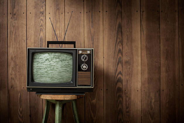 watching tv,no reception,tv guide fnu-g3d