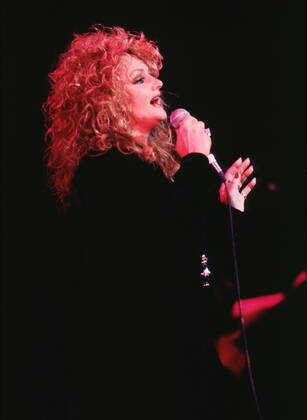 Bonnie Tyler at ICC, Berlin live, voc, rock, Copyright: xPOP-EYE Morlokx 00000510_00000510