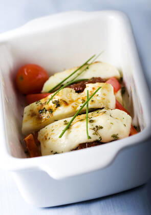 gratin,baked meal,halloumi,mediterranean cuisine gpc-ea