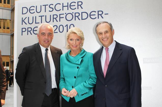 77 Hans Reiner Schroeder, Maria Elisabeth Schaeffler, Clemens Boersig, guests at the presentation of the German Cultural Sponsorship Award 2010 in the House of German Business, Berlin Germany, Germany Copyright: xPOP-EYE Gabschx 00228840_00228840