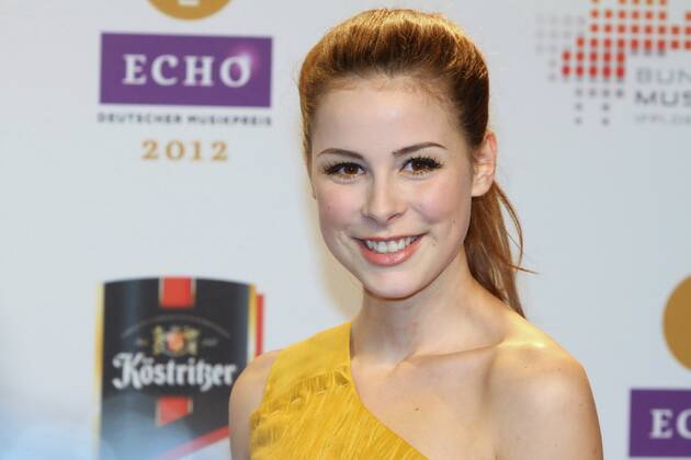 77 Lena Meyer Landrut guest at the ECHO 2012 awards ceremony in the exhibition halls under the Radio Tower Berlin, Berlin Berlin Deutschland Germany Copyright: xPOP-EYE Gabschx 00273027_00273027
