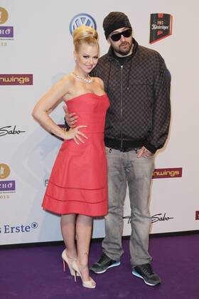 77 Sido and girlfriend Doreen Steinert as guests at the ECHO 2012 awards ceremony in the exhibition halls under the Radio Tower Berlin, Berlin Berlin Germany Copyright: xPOP-EYE Gabschx 00273176_00273176