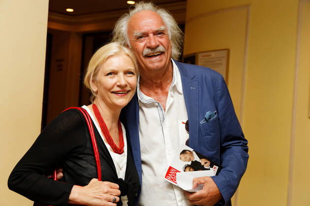 981 Achim Wolff and his wife Rita Feldmeier at the premiere of the comedy Der Mann, der sich nicht trauen ?35? to not dare on 09 08 2015 at the Theater am Kurfuerstendamm in Berlin Berlin Germany, Germany Copyright: xPOP-EYE PrimaLuxx 10024681_Wolff_10010