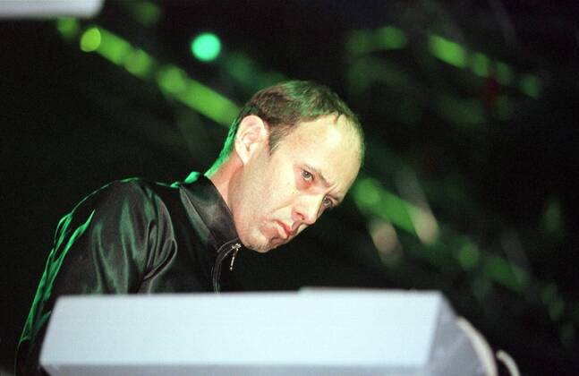 60 Concert 98 Kraftwerk in Roskilde, electronic music, key, keyboard, electropop, festival in Denmark, open air, Ralf Hütter and Florian Schneider are still from the original line-up of the group, from Germany, we dont know who is who, Copyright: xPOP-EYE V.O.R.x 00014718_00014718
