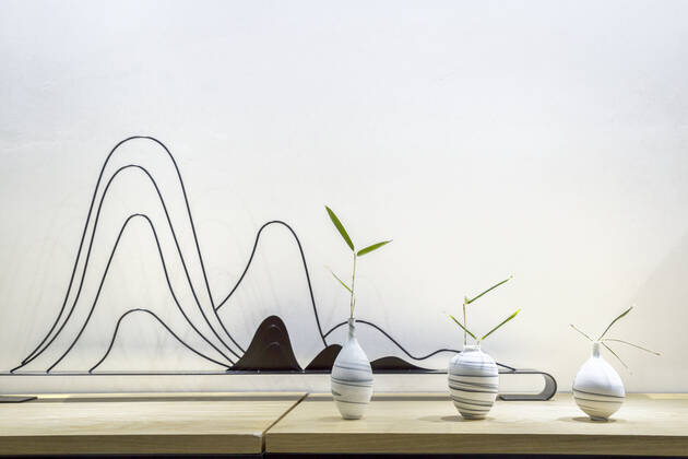 Simple desktop vase furnishings  422497788393553935