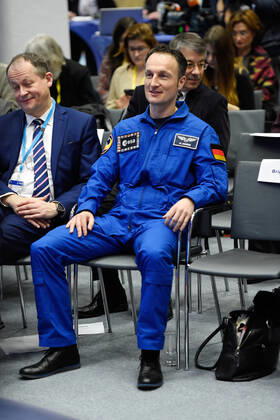 ESA Press Conference, Astronaut Dr Matthias Maurer 02 02 2017 Darmstadt x1x ESA, European Space Operations Centre Press Conference, Introduction of ESA Astronaut Dr Matthias Maurer In picture l r Dr Matthias Maurer Frankfurt Frankfurt Hessen Germany