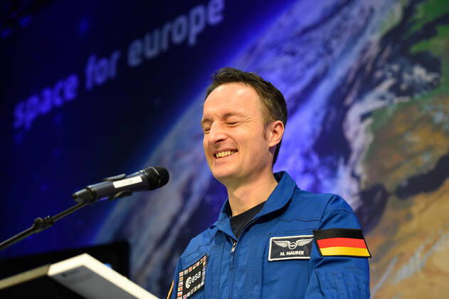 ESA Press Conference, Astronaut Dr Matthias Maurer 02 02 2017 Darmstadt x1x ESA, European Space Operations Center Press Conference, Introduction of ESA Astronaut Dr Matthias Maurer In the picture l r Dr Matthias Maurer Frankfurt Frankfurt Hessen Germany