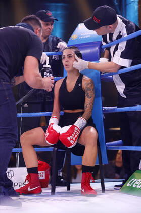 Elena Miras at the 2 fight evening of Das große SAT Promiboxen in Die Halle Tor 2 Cologne, 25 09 2020 Foto:xC.xHardtx xFuturexImage