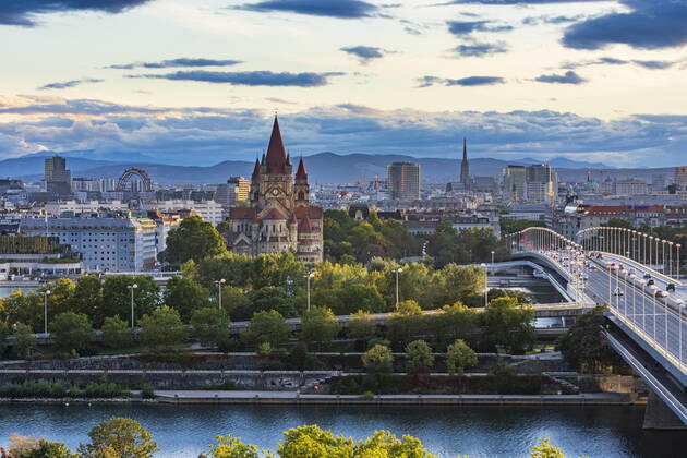 Vienna city center, river Donau (Danube), bridge Reichsbrücke, church Franz von Assisi, cathedral Stephansdom, Ferris Wheel in Prater Wien, Vienna Wien Austria 00. overview