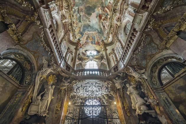 Entrance, organ loft and ceiling fresco, late baroque St Johann Nepomuk church, Asam church, Sendlinger Straße, Old town, Munich, Upper Bavaria, Bavaria, Germany, Europe Copyright: imageBROKER/ManfredxBail iblabc05863262.jpg