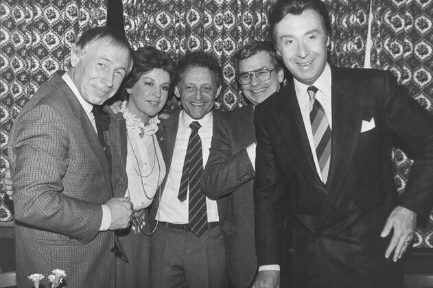 Archive Heiner Geissler CDU politician Johanna von Koczian minister Hans Rosenthal Dali Dali TV presenter Peter Alexander Munich 1983 archive motives TV program Dal Dali celebration Munich
