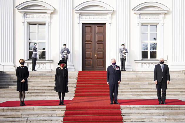 German President Frank Walter Steinmeier and his wife Elke Buedendender receive the Prince of Wales Charles and the Duchess of Cornwall Camilla at Bellevue Palace in Berlin on November 15, 2020 Volkstrauertag in Berlin
