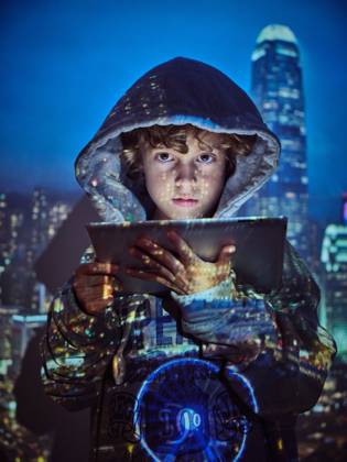 Hacker boy using tablet, Model released Copyright: xPhilippexDegrootex MR