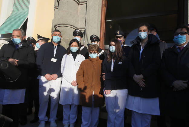 Rome, Preparation of the vials for the first anti Covid 19 vaccine on the occasion of the Vaccine Day Pictured: Francesco Vaia, Omar Altobelli, Alessandra Vergori, Maria Rosaria Capobianchi, Claudia Alivernini, Alessandra D Abramo  Copyright: xPieroxTenaglix xIPAx xPieroxTenaglix