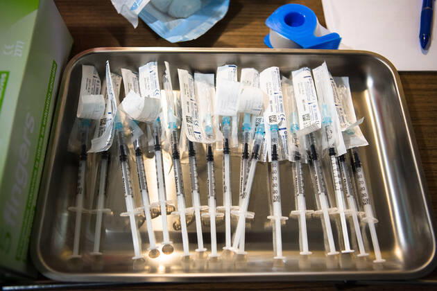December 27, 2020, Kranj, Slovenia: Prepared medical syringes with COVID-19 vaccine seen before use in a nursing home in Kranj, Slovenia. .Voluntary mass vaccination against COVID-19 in Slovenia started in nursing homes across the country. Kranj Slovenia - ZUMAs197 20201227_zaa_s197_034 Copyright: xLukaxDakskoblerx