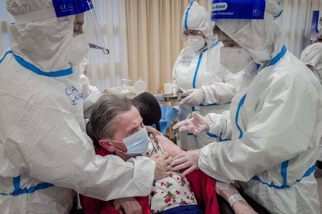 Milan. First doses of Pfizer Biontech anti COVID19 vaccine, administered to the first elderly people subject to greater risks and medical staff at PAT Pio Albergo Trivulzio Editorial Usage Only  Copyright: xCarloxCozzolix xIPAx