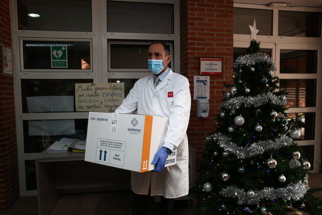 The first doses of the Covid-19 vaccine arrive at the Community of Madrid on the first day of vaccination in Spain, at the Vallecas retirement home, belonging to the Madrid Agency for Social Care (AMAS), in Madrid (Spain), on 27 December 2020. The first 1,200 doses are administered in two more residences in the capital, the La Azaleas residence of the ASISPA Group in Ciudad Lineal and the Parque Almansa residence of the Ballesol Group in Moncloa Aravaca. The doses of the vaccine developed by Pfizer and BioNtech laboratories arrived in Spain yesterday, December 26th, at a Pfizer warehouse in Guadalajara by land from Puurs (Belgium). From Monday, weekly deliveries will be made to the autonomous communities with an average of 350,000 doses pri Copyright: xJaimexGarciax xPOOLx 3494965