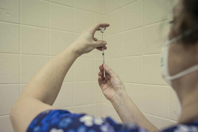 Vaccination against coronavirus continues in the country. It started in Prague and Brno on Sunday, and continues in regions today, January 4, 2021. Photo from the Regional Hospital Liberec. (CTKxPhoto RadekxPetrasek) CTKPhotoP202101040262701  PER 4