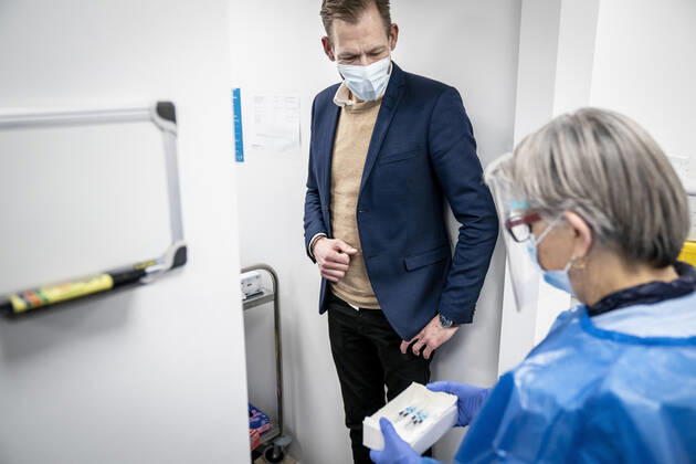 Regional Council Chairman of Region Zealand Heino Knudsen S visits the new Covid 19 vaccination center, which has opened at Slagelse Hospital, Thursday 7 January 2021, Slagelse Denmark  Copyright: RitzauxScanpix MadsxClausxRasmussenx cop103 spdk20210107-153750-L