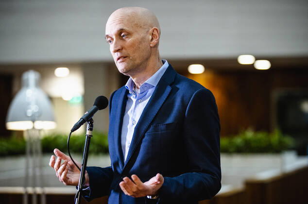 ROTTERDAM Ernst Kuipers, chairman of the National Acute Care Network, speaks to the press from Erasmus MC University Hospital about the current state of affairs in the intensive care units and nursing departments ANP SEM VAN DER WAL.  Copyright: xHollandsexHoogtex xxANPx x427010809x