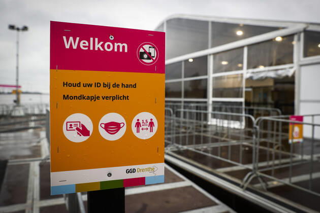 ASSEN Exterior of the large test and vaccination location on the TT Circuit where healthcare personnel are tested and vaccinated against the coronavirus The Municipal Health Services in Amsterdam, Drenthe and The Hague have started vaccinating healthcare personnel ANP VINCENT JANNINK  Copyright: xHollandsexHoogtex xxANPx x427009678x