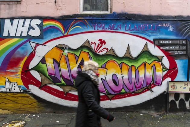 January 11, 2021, Newport, Wales, United Kingdom: Graffiti to say thank you to NHS is seen on a street in Wales. Newport United Kingdom - ZUMAs197 20210111_zab_s197_026 Copyright: xMayxJamesx