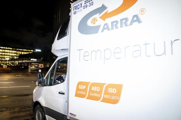 Polish refrigerated truck leaves the Statens Serum Institut after delivering Moderna covid 19 vaccines to SSI in Copenhagen, Tuesday 12 January 2021 There will be 5000 doses that will be used in the Region of Southern Denmark, Copenhagen Denmark Copyright: RitzauxScanpix MadsxClausxRasmussenx cop104 spdk20210112-084044-L