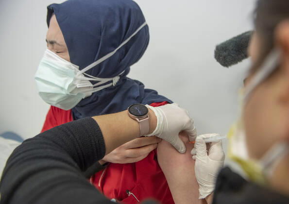 Turkey has started Chinese COVID-19 vaccine CoronaVac vaccination campaign with health care staff on Jan. 14, 2021. ( Copyright: AbdurrahmanxAntakyalix-xDepoxPho 16994938