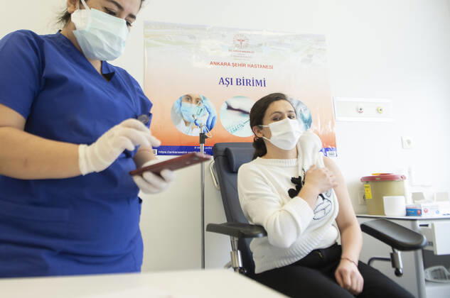 Turkey has started Chinese COVID-19 vaccine CoronaVac vaccination campaign with health care staff on Jan. 14, 2021. ( Copyright: AbdurrahmanxAntakyalix-xDepoxPho 16994946