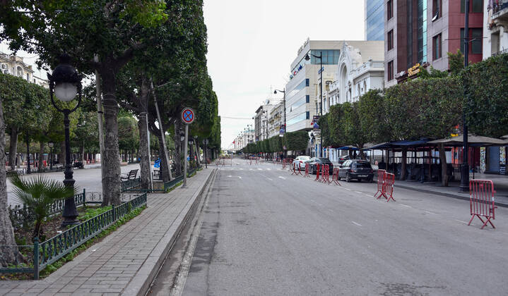 January 14, 2021, Tunis, Tunisia: Tunis famous avenue Habib Bourguiba is pictured empty amid of a lockdown due to the Covid-19 pandemic as the country marks 10 years since its revolution. Tunisia marked 10 years today since its street revolution sent autocratic ruler Zine El Abidine Ben Ali fleeing into exile, but few are celebrating amid a lockdown as Covid-19 cases spiral. Tunis Tunisia - ZUMAs197 20210114_zaa_s197_107 Copyright: xJdidixWassimx