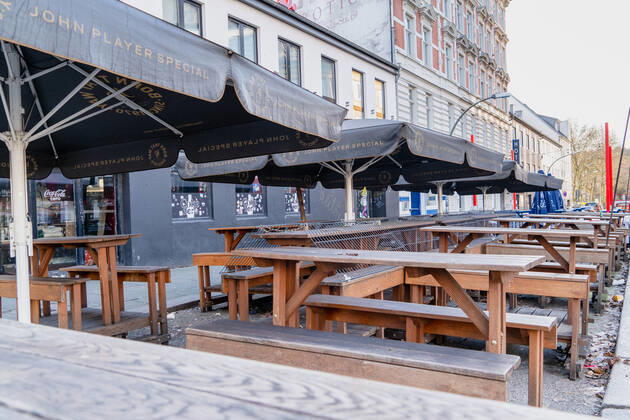 Closed gastronomy during the Corona Lockdown in Janaur 2021 in the district Hamburg St Pauli Closed gastronomy during the Corona Lockdown in Janaur 2021 in the district Hamburg St Pauli , Hamburg Hamburg Germany St Pauli