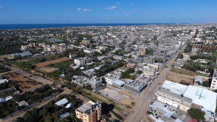 January 16, 2021, Deir Al-Balah, Gaza Strip, Palestinian Territory: This picture taken on January 16, 2021, shows an aerial view of the Deir al-Balah refugee camp in the central Gaza Strip, during a complete closure amid the spread of the Coronavirus COVID-19. In the Sixth week after the Ministry of Interior in Gaza City announced the comprehensive closure on Friday and Saturday of every week after the increase in cases infected with Coronavirus Deir Al-Balah Palestinian Territory - ZUMAap3_ 20210116_zaf_ap3_059 Copyright: xAshrafxAmrax