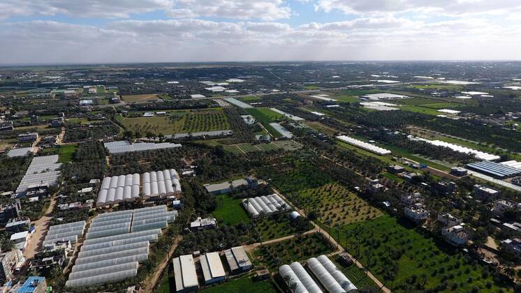 January 16, 2021, Deir Al-Balah, Gaza Strip, Palestinian Territory: This picture taken on January 16, 2021, shows an aerial view of the Deir al-Balah refugee camp in the central Gaza Strip, during a complete closure amid the spread of the Coronavirus COVID-19. In the Sixth week after the Ministry of Interior in Gaza City announced the comprehensive closure on Friday and Saturday of every week after the increase in cases infected with Coronavirus Deir Al-Balah Palestinian Territory - ZUMAap3_ 20210116_zaf_ap3_070 Copyright: xAshrafxAmrax