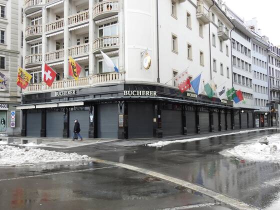 Photo Manuel Geisser 18 01 2021 Coronavirus, Lockdown Picture Closed Bucherer watch shop Lucerne