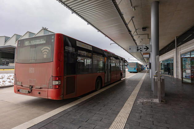 Stuttgart themed images Stuttgart airport in times of corona pandemic, 19 01 2021, themed images Stuttgart airport in times of corona pandemic, empty bus station Stuttgart Messe, 19 01 2021, Copyright: xEIBNER DROFITSCHx EP_ddh