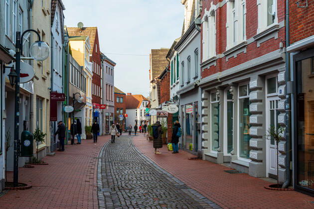 Eckernförde on the Baltic coast at lockdown an almost empty city centre, most shops closed, a big problem for the retail trade