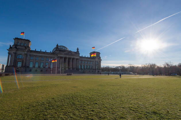Berlin, sunny weather in winter The German Bundestag in the sunshine on 21 01 2021 Berlin Berlin Germany
