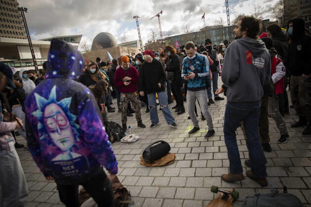 People gathered in Rennes west of France, on January 23, 2021, in support of arrested after the rave party in Lieuron neard Rennes, which was held at New Year s Eve, with around 2,400 participants.  Copyright: xJeremiasxGonzalezx