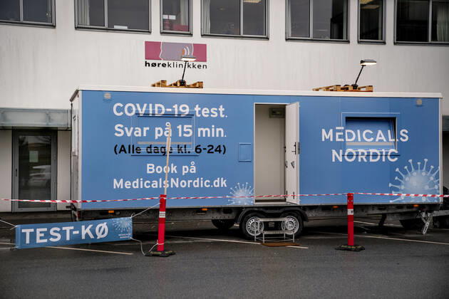 Medicals Nordic test center at Kongevejscentret in Hoersholm, Monday 25 January 2021 Medicals Nordic, which is responsible for testing at some of SOS Internationals centers, states in a press release that the company immediately stops using WhatsApp when communicating internally about positive test results, Copenhagen Denmark  Copyright: Ritzau Scanpix LiselottexSabroex COP106 spdk20210125-114449-L