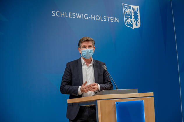 KIEL Press conference in the federal state house The federal state government agreed on a perspective plan for the gradual opening because of the Corona Pande