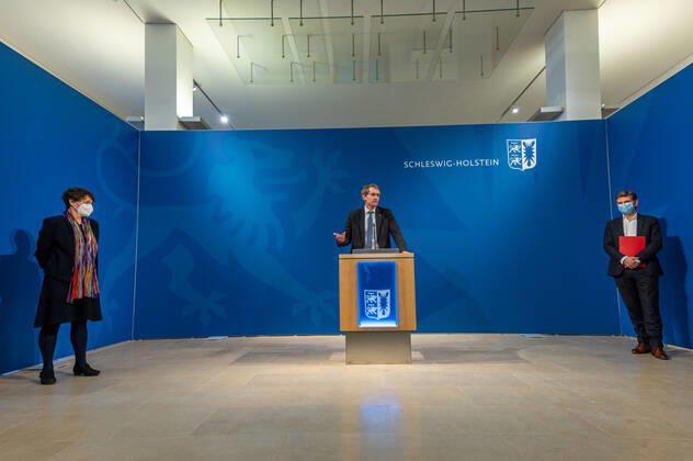 KIEL Press conference in the federal state house The federal state government agreed on a perspective plan for the gradual opening because of the Corona Pande
