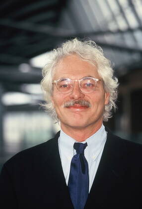 The journalist Thomas Roth recorded on 12 01 2001