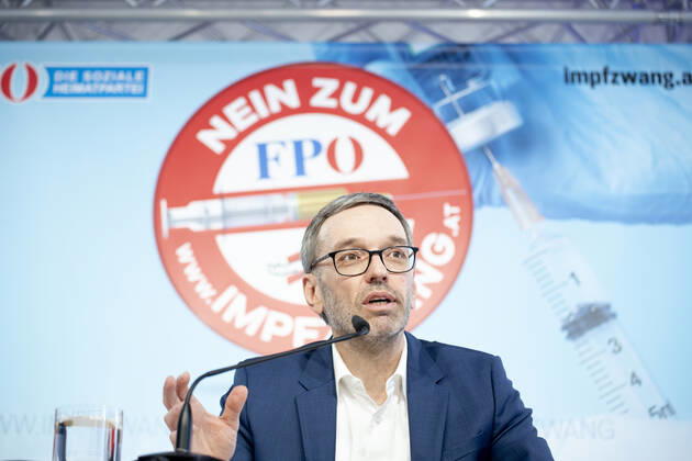 FPOE press conference: Democracy - freedom - fundamental rights Pressekonferenz FPÖ in Wien zur aktuellen Corona-Politik mit dem Thema: Demokratie Freiheit Grundrechte. Im Bild: FPÖ-Klubobmann NAbg. Herbert Kickl. Wien, Österreich. 30.01.2021