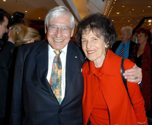 50 years Deutsche Lufthansa Medientreff EVENTPRESS Mathias Krohn Date 21 04 2005 Topic 50 years Deutsche Lufthansa Medientreff in the Hotel Interconti in Berlin with the guests Christian Schwarz Schilling with wife Marie Luise Copyright: xEVENTPRESSx xMathiasxKrohnx