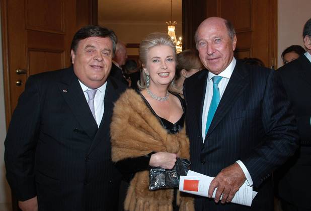Eventpress Mathias Krohn Copyright IMAGO Mathias Krohn Date 18 10 2006 Theme Anniversary Gala in aid of the Chaim Sheba Medical Center in Tel Aviv at Bellevue Palace in Berlin With V l Helmut and Danielle Thoma with Dietrich Garski Copyright: xEventpress MathiasxKrohnx