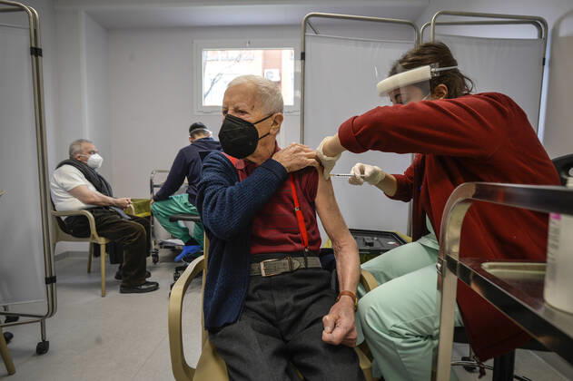 Covid vaccinations begin today in Lazio - 19 for the elderly over 80 in the photo the vaccination center of the Biomedical Campus Editorial Usage Only  Copyright: xSTEFANOxCAROFEIx xIPAx