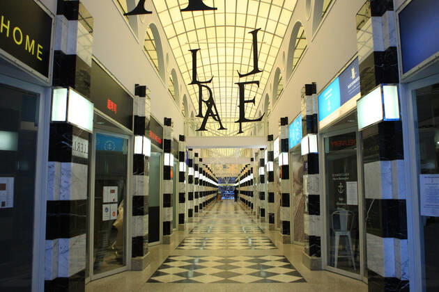 The Galleria shopping arcade in downtown Hamburg, which was almost deserted during the lockdown Downtown Hamburg
