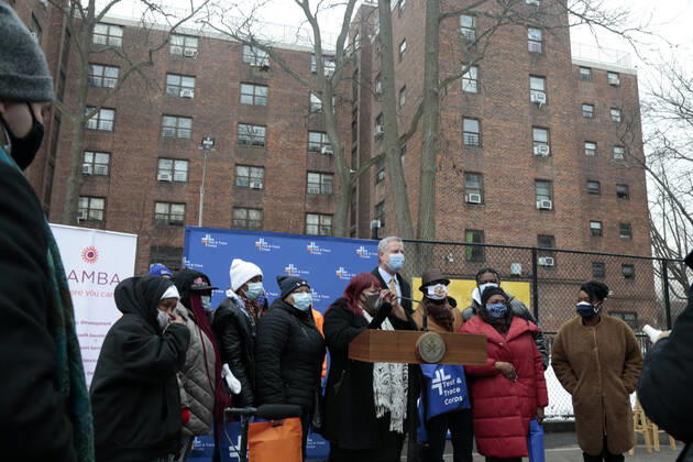 BROOKLYN, NY - FEBRUARY 12: New York City Mayor Bill De Blasio, hold a press conference to announce new covid-19 vaccine plan for homebound NYCHA seniors using the Johnson & Johnson vaccine. Press conference held at the Nostrand Houses in Brooklyn, New York City on February 12, 2021. Copyright: xmpi43 MediaPunchx
